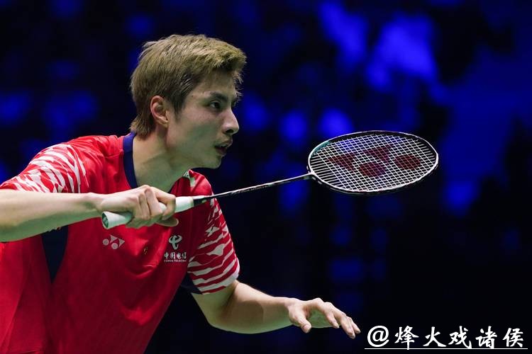 祝贺！石宇奇晋级马来西亚羽毛球公开赛男单决赛